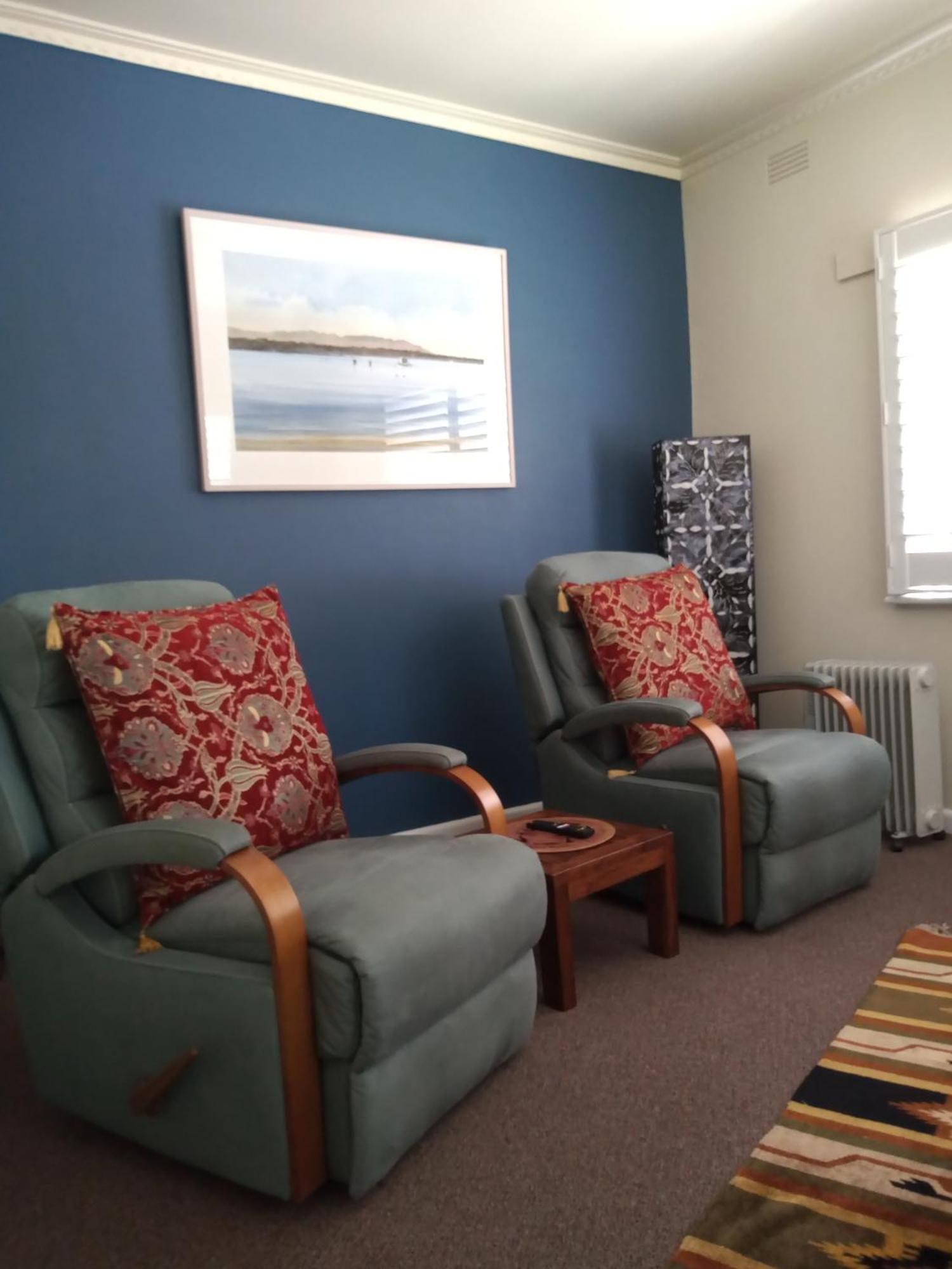Lakes Entrance Waterfront Cottages With King Beds 외부 사진